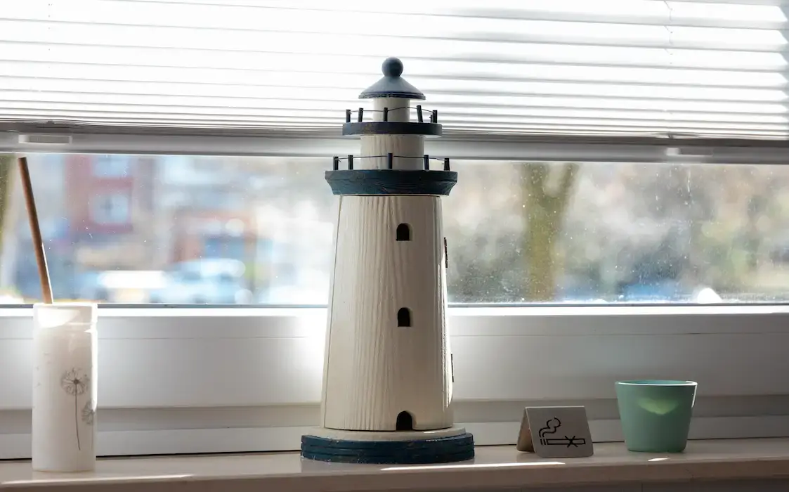 Leuchtturm-Deko in der Ferienwohnung Breitschuh's Havenwelten